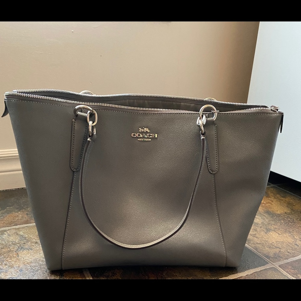 Coach Tote